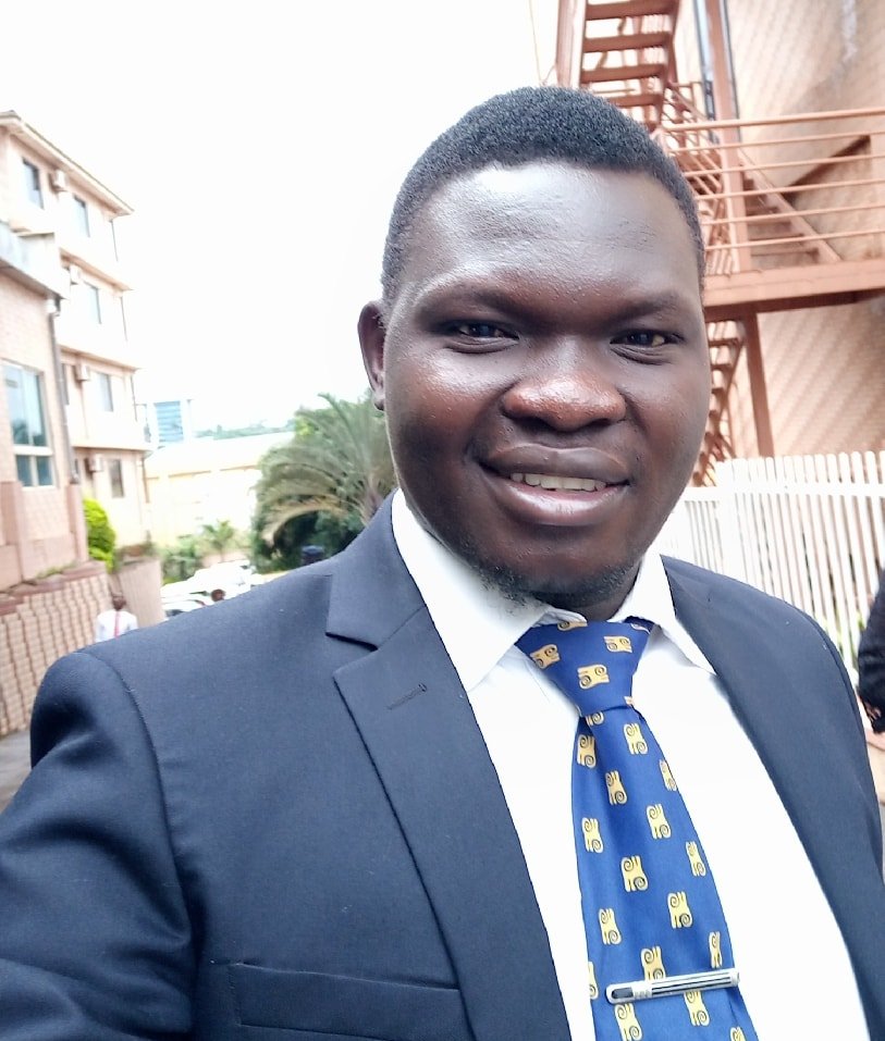 Alex Mana Richard Sebit